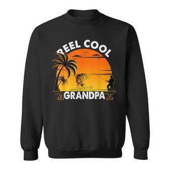 Vintage Fishing Reel Cool Grandpa Fisherman Father's Day Sweatshirt - Thegiftio UK