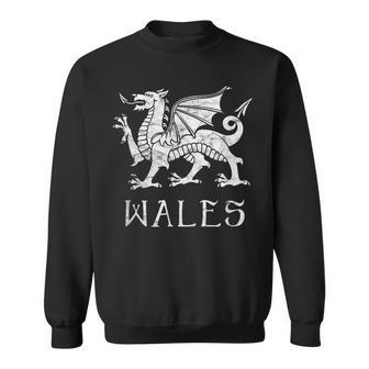 Wale Rugby Wales Welsh Flag Red Dragon Cyrmu Sweatshirt - Thegiftio UK