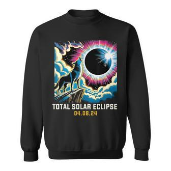 Wolf Howling At Solar Eclipse Sweatshirt - Seseable