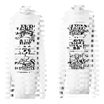 62Nd Birthday Legends Born In August 1961 62 Years Old Sweatshirt - Thegiftio UK