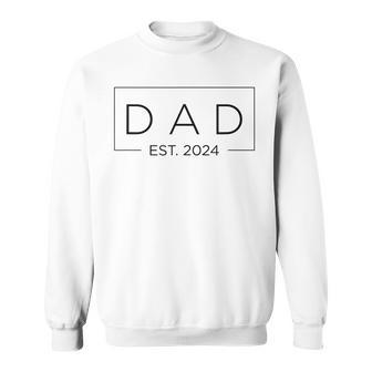 Dad Est 2024 Promoted To Daddy Father's Day 2024 New Dad Sweatshirt - Thegiftio UK
