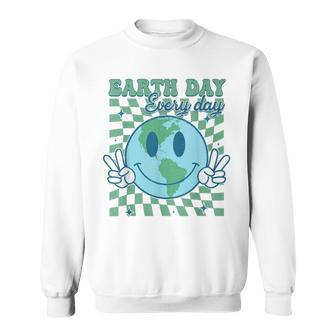 Earth Day Everyday Smile Face Hippie Planet Anniversary Sweatshirt | Mazezy DE