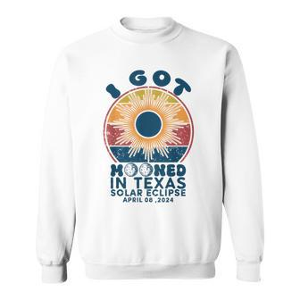 I Got Mooned In Texas Total Solar Eclipse 2024 Tx Vintage Sweatshirt - Seseable