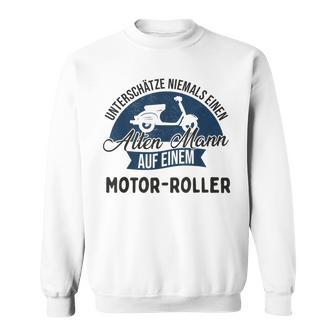 Underschatz Niemal Eine Alten Mann Auf Einem Roller Sweatshirt - Seseable