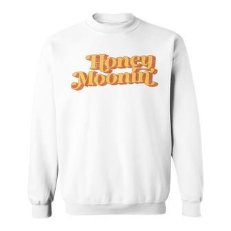 Vintage Honey Moonin Beach Retro 70'S Cute Honeymoon Sweatshirt - Thegiftio UK