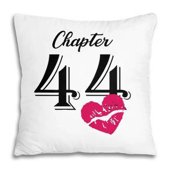 Womens Women 44Th Birthday Lips Chapter 44 Years Old Made In 1976 Pillow - Seseable