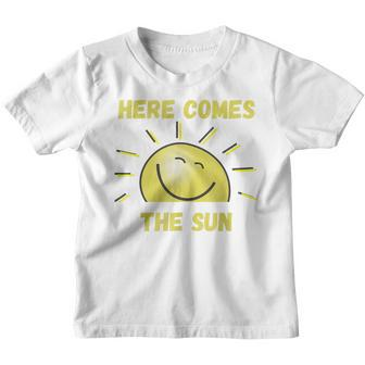Lustig Hier Kommt Die Sonne Sonnenschein Sonnige Tage Sommer Frühling Kinder Tshirt - Seseable