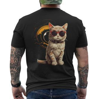 2024 Total Solar Eclipse Cat Wearing Solar Eclipse Glasses Men's T-shirt Back Print - Seseable