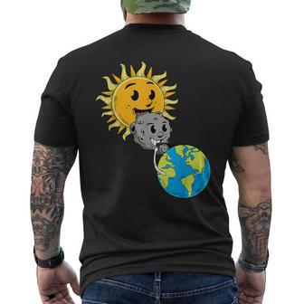 2024 Total Solar Eclipse Earth Moon Sun Photobomb Lover Gag Men's T-shirt Back Print | Mazezy