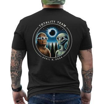2024 Total Solar Eclipse Bigfoot Alien Totality Team Men's T-shirt Back Print | Mazezy