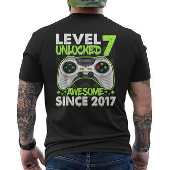 7 Year Old Boy Video Gamer Awesome Since 2017 7Th Birthday Men's T-shirt Back Print - Seseable