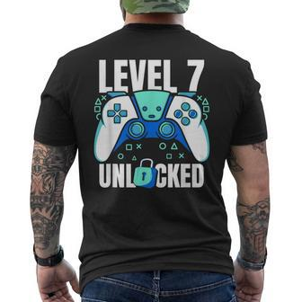 7 Year Old Gamer Gaming 7Th Birthday Level 7 Unlocked Men's T-shirt Back Print - Seseable