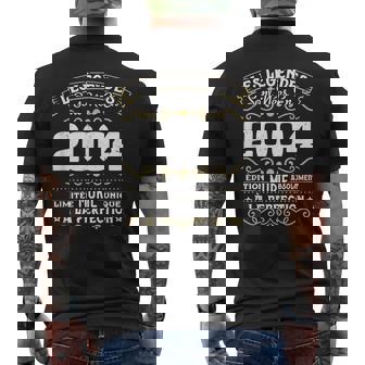 Anniversaire Ado 20 Ans Les Légendes Sont Nées En 2004 T-shirt imprimé au dos - Cadeauxyz