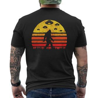 Bigfoot Ufo Abduction Vintage Believe Retro T-Shirt Mens Back Print T-shirt - Seseable