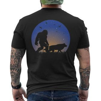 Bigfoot With Wolf Companion Silhouette Nightime Stars Men's T-shirt Back Print | Mazezy