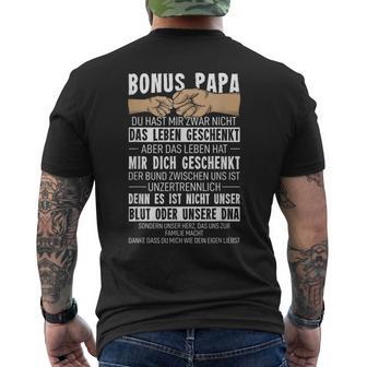 With Bonus Papa Du Hast Mir Zwar Nicht Das Leben Geschenkt Uns T-Shirt mit Rückendruck - Geschenkecke