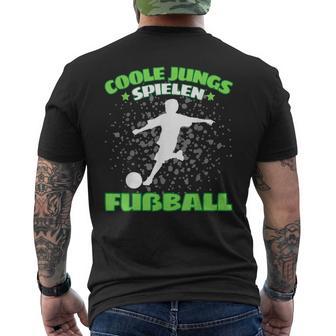 Cool Boys Spielen Fußball Football T-Shirt mit Rückendruck - Geschenkecke