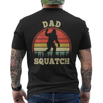 Dad Squatch Bigfoot Fathers Day Sasquatch Yeti Family Men's T-shirt Back Print - Thegiftio UK