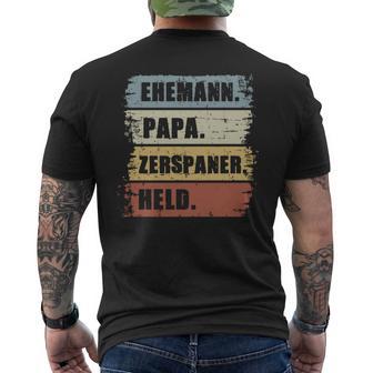 Ehemann Papa Zerspaner Held Zerspanungsmechanikeratertag T-Shirt mit Rückendruck - Geschenkecke