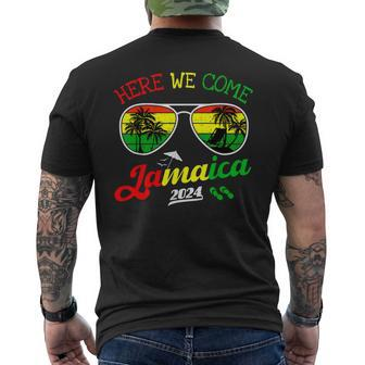 Family Vacation Vacay Girls Trip Jamaica Here We Come 2024 Men's T-shirt Back Print - Seseable