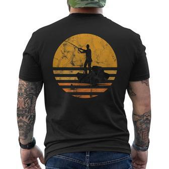 Fischer Vintage Fishing Rod Lake T-Shirt mit Rückendruck - Seseable