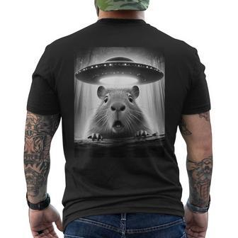 Capybara Selfie With Ufos Men's T-shirt Back Print - Seseable