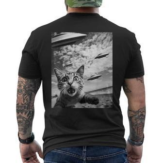 Cat Selfie With Alien Ufos Men's T-shirt Back Print - Monsterry DE