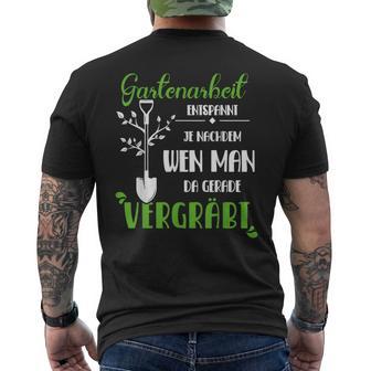 Gardening Relaxed T-Shirt mit Rückendruck - Geschenkecke