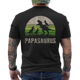 Herren 3 Kinder Saurier Papa T-Stück Spaßatertag Dinosaurierati T-Shirt mit Rückendruck - Geschenkecke