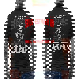 Homme Drôle Ne Jamais Sous-Estimer Unieil Homme Sur Un Quad T-shirt imprimé au dos - Cadeauxyz