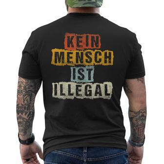 Kein Mensch Ist Illegal Anti Rassismus T-Shirt mit Rückendruck - Seseable