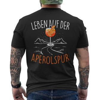 Leben Auf Der Aperolspur Official Spritz Club Aperollin' T-Shirt mit Rückendruck - Seseable