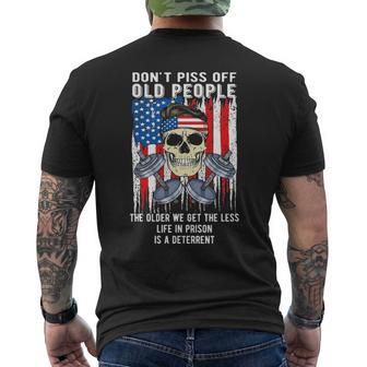 Lifting Weights Don’T Piss Off Old People The Older We Get The Less Life In Prison Is A Deterrent Mens Back Print T-shirt - Thegiftio UK