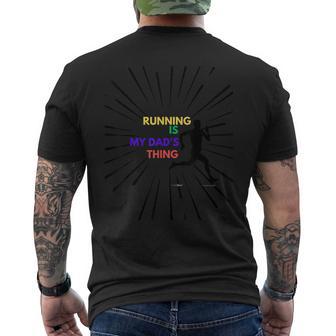 Marathon Running 131 Für Ihren Marathon Papa Und Ehemann T-Shirt mit Rückendruck - Geschenkecke