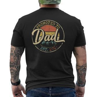 Mens Promoted To Dad Est 2021 First Time New Dad Retro Mens Back Print T-shirt | Mazezy UK
