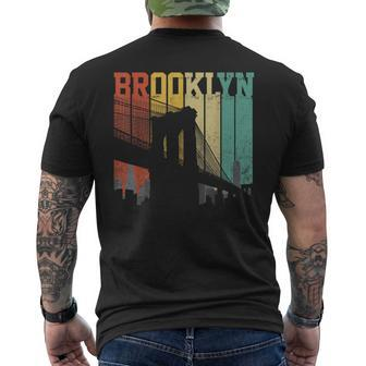 New York City Brooklyn Bridge Vintage Retro Skyline Nyc Ny Men's T-shirt Back Print - Seseable