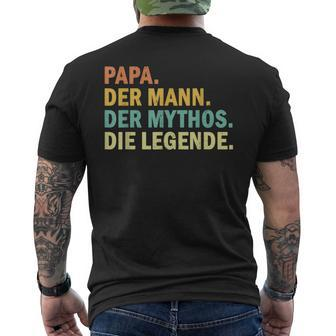 ‘Papa Der Mann Der Mythos Die Legende’ T-Shirt mit Rückendruck - Seseable