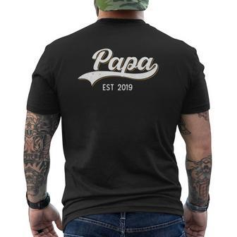 Papa Est 2019 Soon To Be Grandpa To Be Announcement Mens Back Print T-shirt | Mazezy