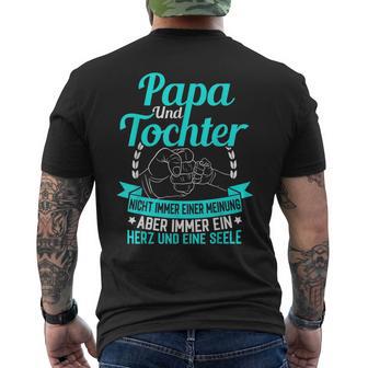 Papa Und Tochter Ein Herz Und Eine Seeleatertag Geschenk T-Shirt mit Rückendruck - Geschenkecke