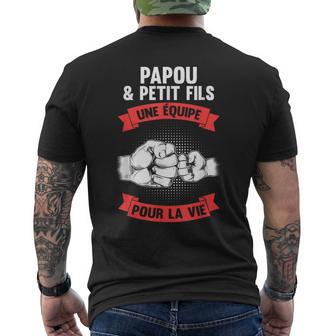 Papy & Petit Fils Une Équipe Pour Laie Grandpa T-shirt imprimé au dos - Cadeauxyz