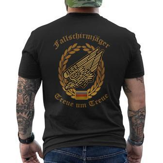Paratroopers Treue Um Treue Bundeswehr Soldier T-Shirt mit Rückendruck - Seseable
