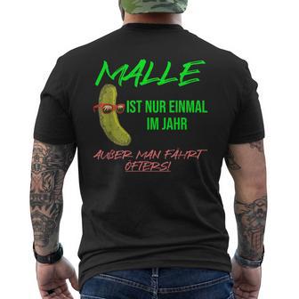 Party With Malle Ist Nur Einmal Im Jahr Aussman Fahren Öfters S T-Shirt mit Rückendruck - Geschenkecke