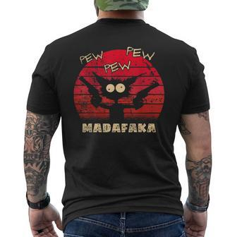 Pew Pew Madafaka Cat Crazy Cat Retro Peng Pistol T-Shirt mit Rückendruck - Seseable