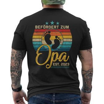 Promote To Grandpa 2023 Vintage Ich Werde Opa 2023 Loading Men's T-shirt Back Print - Monsterry