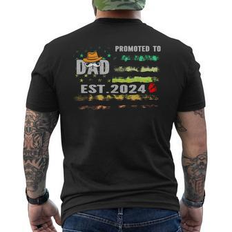Promoted To Dad Est 2024 New Daddy Expect Baby Father's Day Men's T-shirt Back Print - Seseable