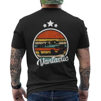 Retro Camper Buslife Caravan Camping Vintage Camper Bus T-Shirt mit Rückendruck - Seseable