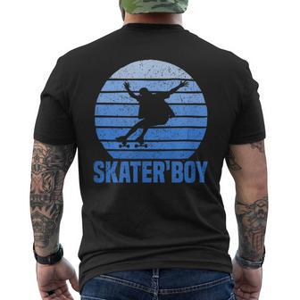 Retro Skater Boy T-Shirt mit Rückendruck - Seseable