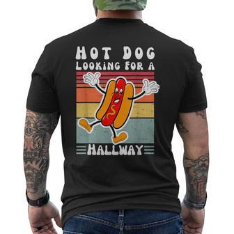 Retro Vintage Hot Dog Looking For A Hallway Men's T-shirt Back Print - Monsterry DE
