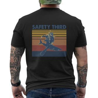 Safety Third Vintage Mens Back Print T-shirt - Thegiftio UK