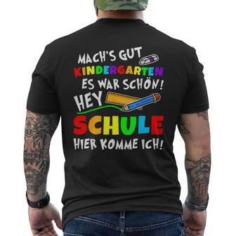 Schulkind Student 2023 School Here Come I T-Shirt mit Rückendruck - Seseable
